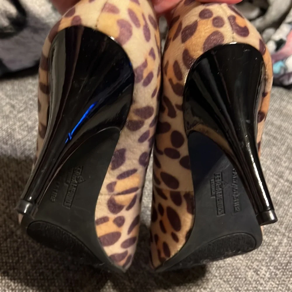 FERGALICIOUS by FERGIE  UTOPIA LEOPARD FAUX FUR HEELS